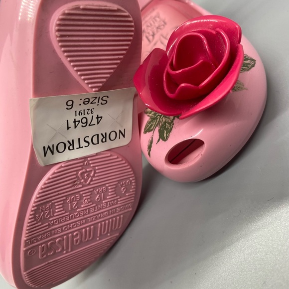 Mini Melissa beauty wand the beast girl shoes